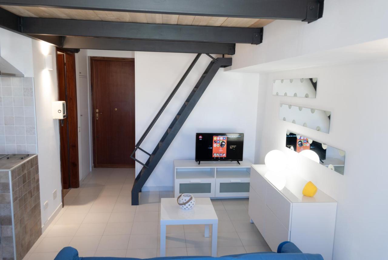 La mansarda di Nemi Apartment Trapani Bagian luar foto